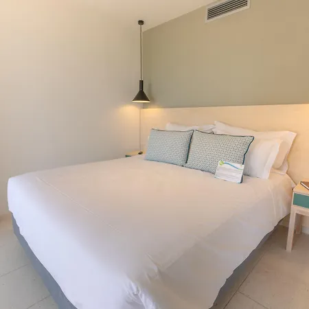 Baleira Otel 4*