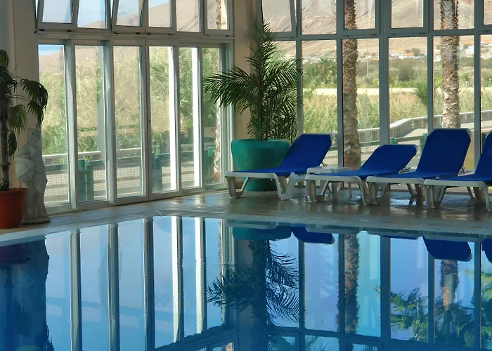 维拉巴莱拉圣港酒店 4*