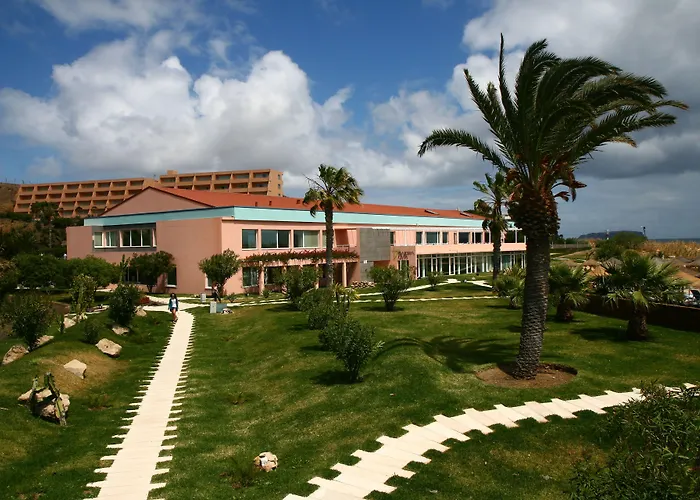 Hotell Baleira 4*